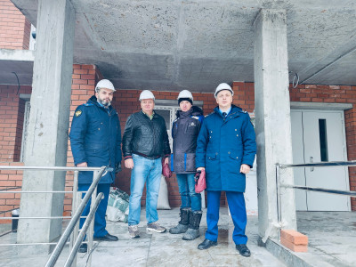 Последний проблемный долгострой ХМАО готов на 88%, но власти обещают сдать дом дольщикам до конца года