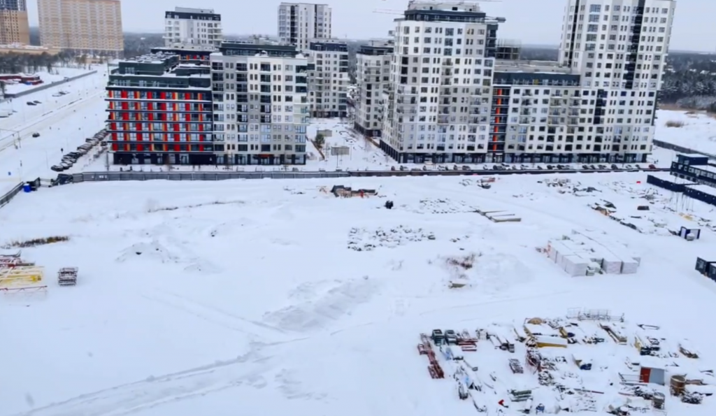 Жители Сургута просят школу