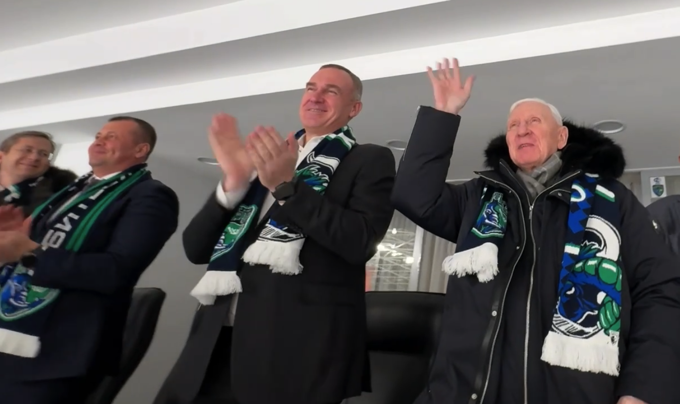 Первый губернатор Югры Александр Филипенко впервые за 15 лет прибыл в Ханты-Мансийск