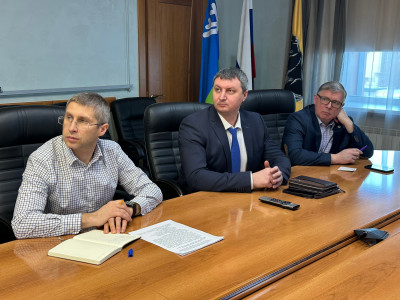 Депутат Нефтеюганска Мурзин, не указавший в декларации свой бизнес, досрочно лишен полномочий по утрате доверия