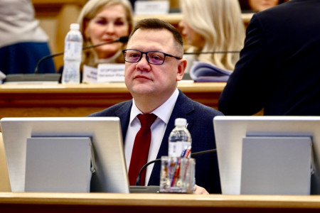 Депутат думы ХМАО покинул пост главного врача больницы