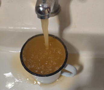 Прокуратура ХМАО взяла на контроль ситуацию с водой в Октябрьском на фоне массовых жалоб губернатору