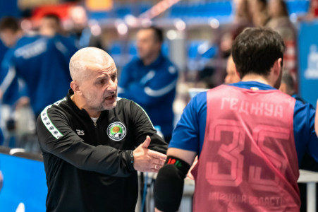 Сургутский «Факел» возглавил главный тренер команды, которая снялась с чемпионата России по футзалу