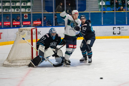 Хоккеисты «Югры» провели худшую выездную серию в сезоне