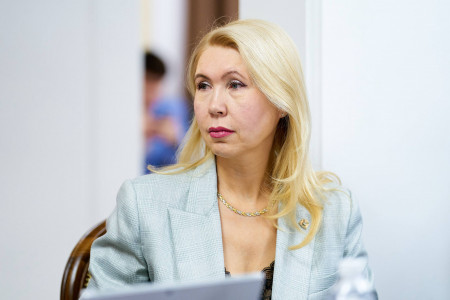 Замгубернатора ХМАО Огородникова лоббирует на пост главы Фонда развития Югры экс-банкира «Запсибкомбанка»