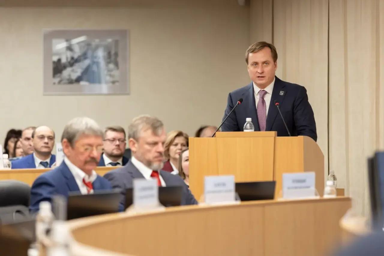 Глава Сургута отчитался о рекордах, приписанных губернатору