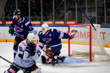 «Югра» теряет важные очки в борьбе за первое место в чемпионате ВХЛ