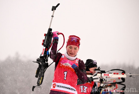 Лучшая тюменская биатлонистка Сливко стреляет весь сезон «фиговыми» патронами