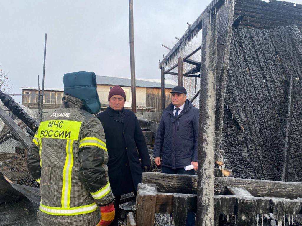 погибли семь человек, в том числе четверо детей / Фото: пресс-служба администрации Сургута