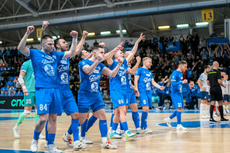 Сургутский «Факел» обыграл одного из лидеров чемпионата России по футзалу