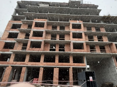 Гибель рабочего на объекте «Брусники» в Сургуте привела к уголовному делу