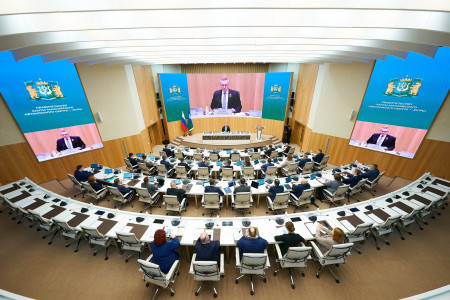 Уровень бедности в ХМАО по итогам 2025 года обновил исторический минимум, но темпы снижения замедлились