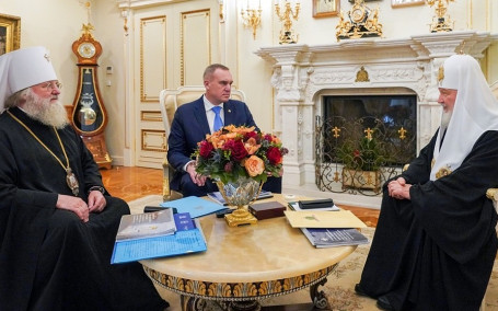 Патриарх Кирилл впервые публично признал «торможение» в отношениях РПЦ с правительством ХМАО при Комаровой