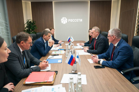 Глава «Россетей» пообещал нарастить инвестиции в электросетевой комплекс ХМАО до 13 млрд рублей