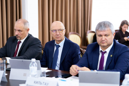 Инвесторы для НПЗ в Югре нашлись за два дня — вслед за депутатским запросом