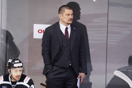 ХК «Рубин» оставил Осипова главным тренером, несмотря на провал в плей-офф