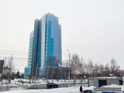 Власти ХМАО отказались достраивать «свечку» «Газпрома» в Сургуте и выставили ее на торги