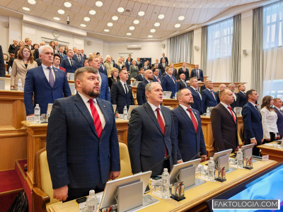 Половина депутатов думы ХМАО будут получать зарплату из бюджета