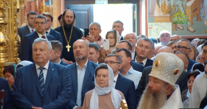 Патриарх Кирилл освятил храм в Сургуте